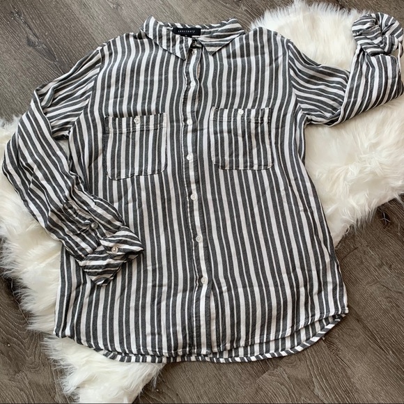 Sanctuary Tomboy Button Down Top - Picture 2 of 13